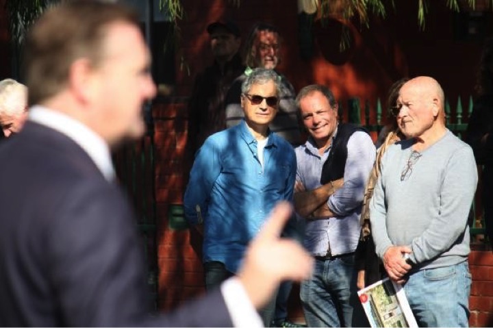 2 out of 3 interested in you David! 49 Dinsdale Street Albert Park. David Wood, sold after auction undisclosed, 0 bidders